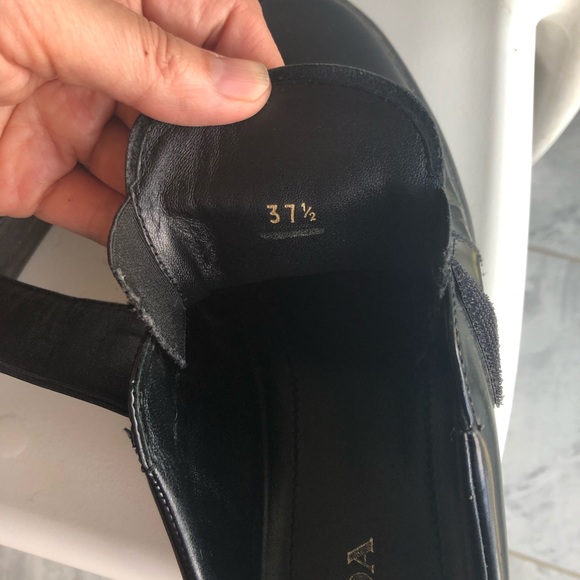 Prada shoes - Picture 3 of 5